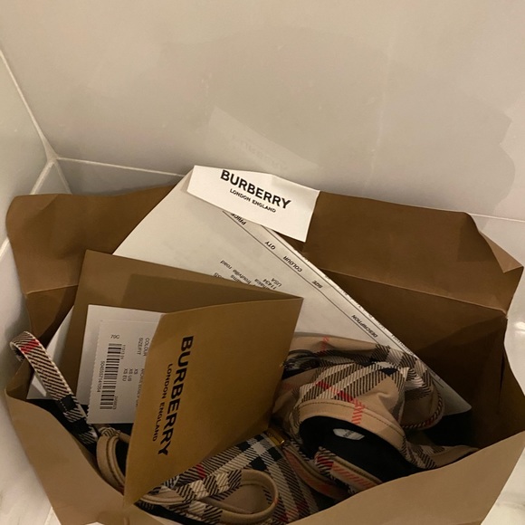 Burberry bikini - Picture 5 of 5